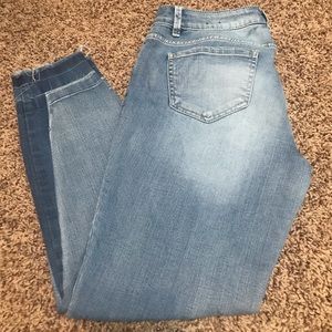 Ankle Crop Boutique Jeans